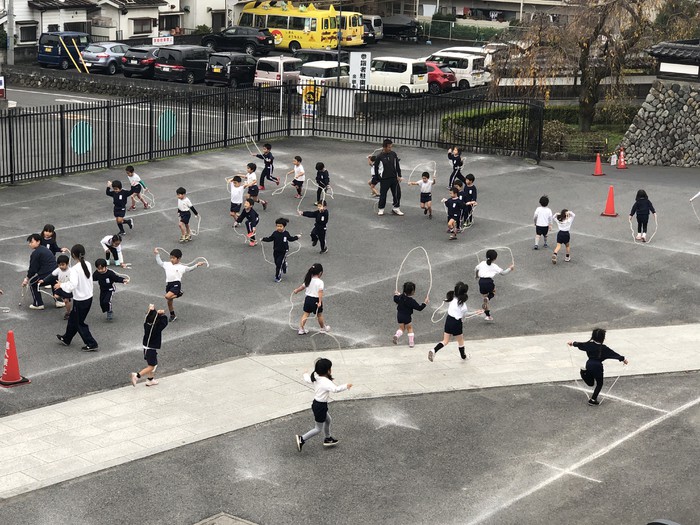 進級するまでにみんな跳べるようになるぞー 