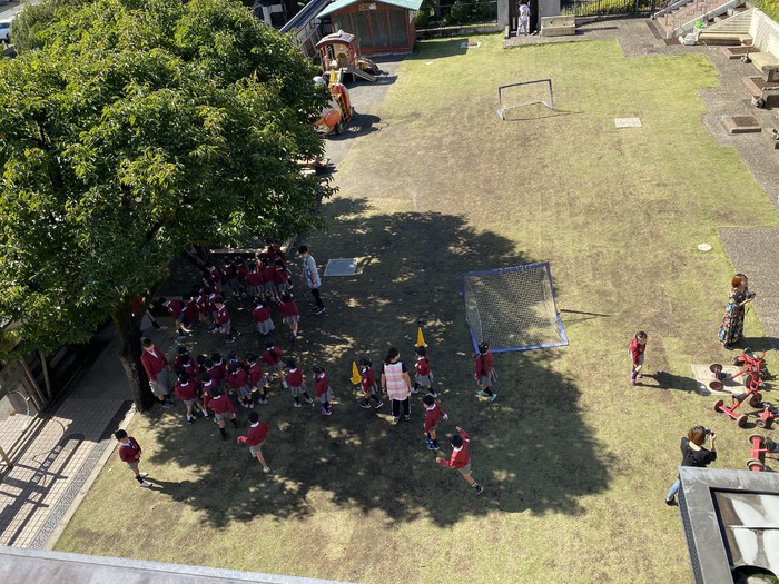 これからみんなで外園庭へ!