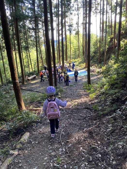 ついにお弁当を食べる場所まで到着??みんな完歩??