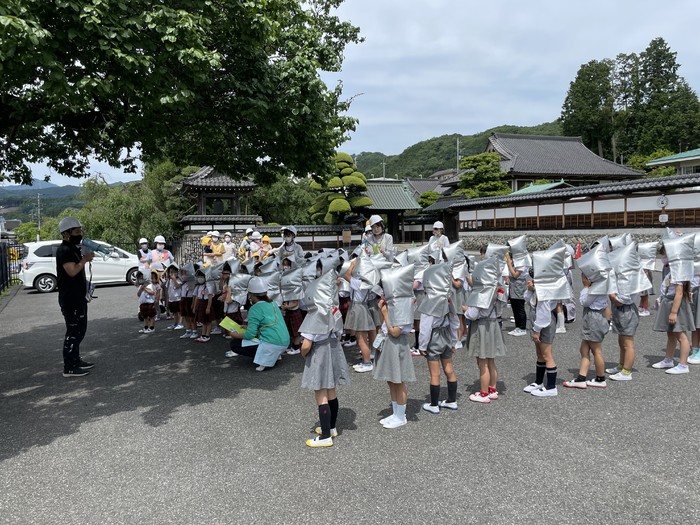 地震の避難訓練